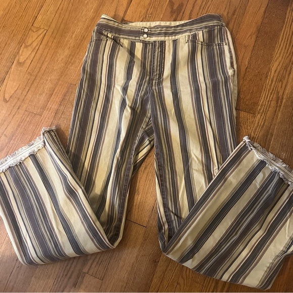 Vintage Low Rise Striped Bell Bottom 
Jeans by Newport News Jeanology size 8 - Picture 1 of 10